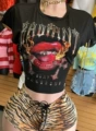 Showing belly button
