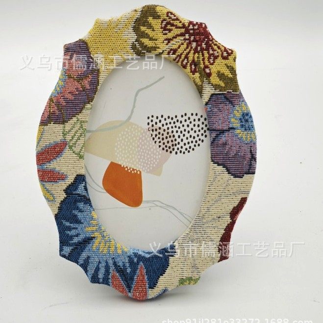 Ins-Style Irregular Photo Frame, Cute and Creative Display Stand, Home Velvet Photo Frame, Exquisite, Simple, Fresh, Wholesale from Manufacturer, Fun