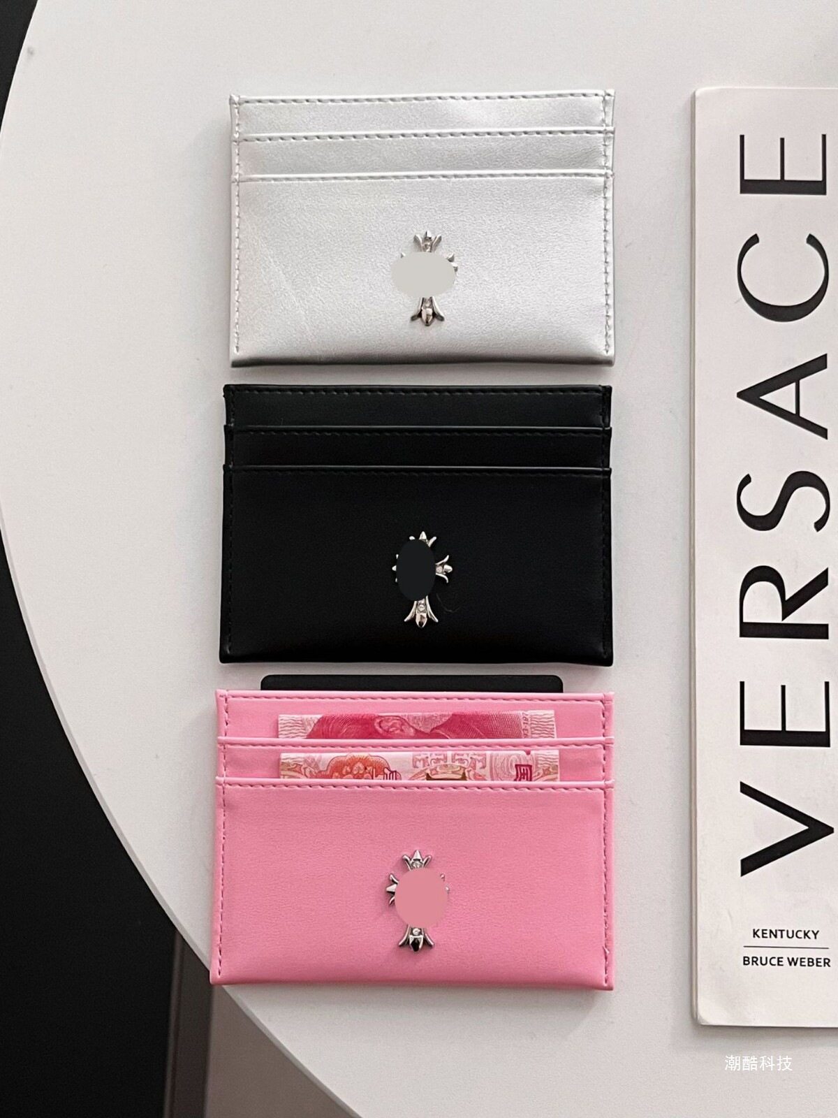 Suitable for Soft Skin and Fine Lines, Double-Sided Universal Leather Case, Practical Functional Card Holder, Luxury Leather Coin Purse