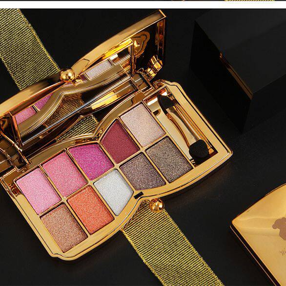 Winnie the Pooh Bright up to the Bottom Ten-Color Diamond Eye Shadow Glitter Pearlescent Eye Shadow Palette Versatile Eye Shadow Stage Makeup Cross-Border