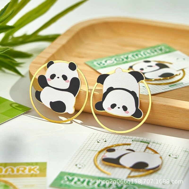 Source factory support bookmark panda cute creative cartoon bookmark creative hollow book buckle lettering