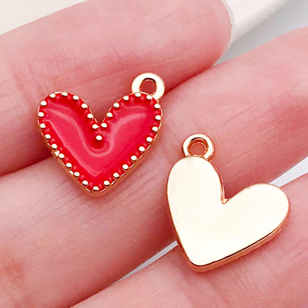 混50个红粉爱心桃心饰品配件 diy手链钥匙扣项链吊坠合金滴油挂件