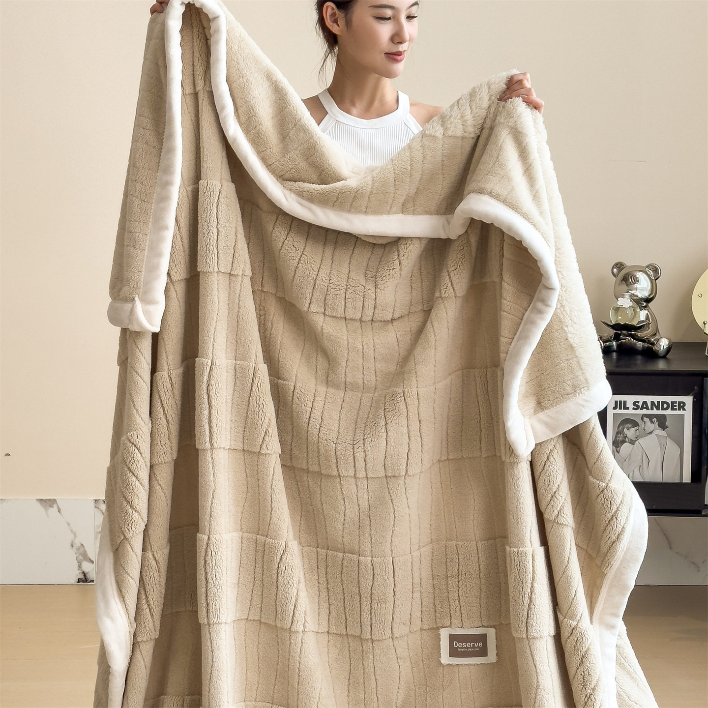 Class a Thickeneded Velvet Double-Sided Velvet Blanket, Velvet Blanket, Nap Blanket, Milk Velvet Blanket, Skin-Friendly and Suitable for Sleeping Naked