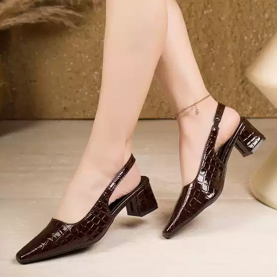 French Square Toe Women's Shoes 2026 Spring Summer Closed Toe Slingback Sandals Chunky Heel Pumps Elegant Fashion Single Shoes Wholesale