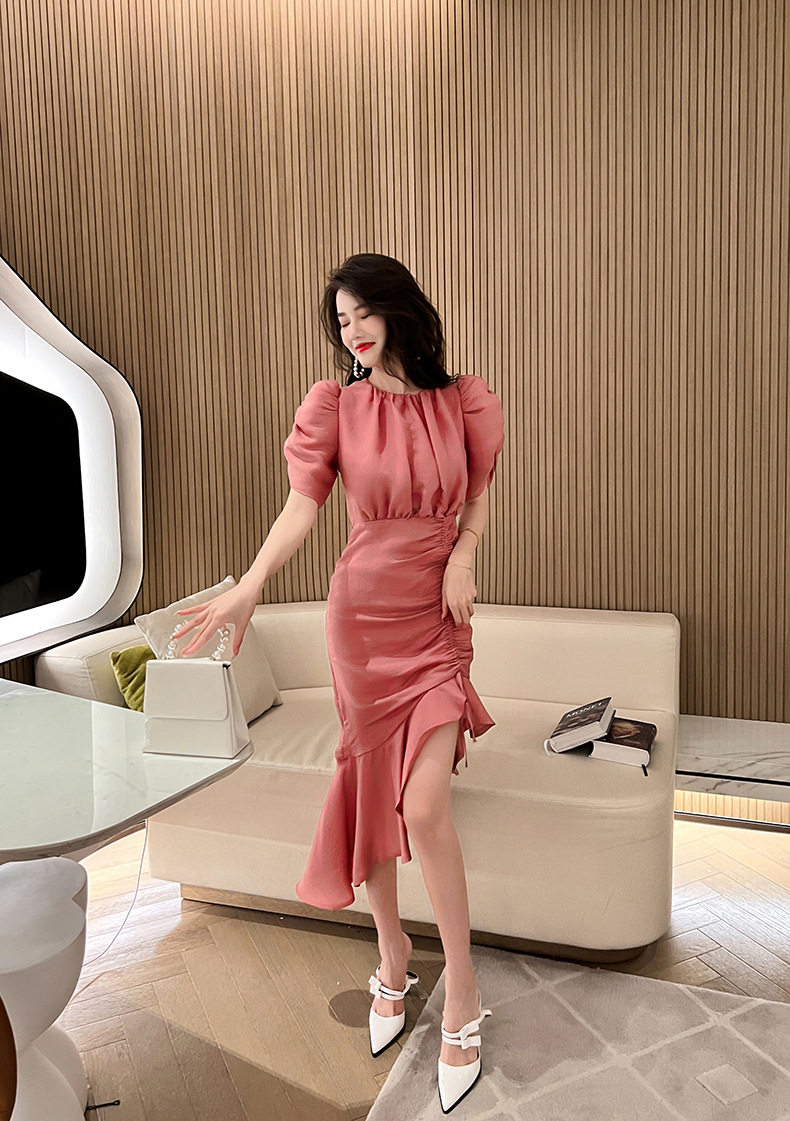 Đầm suông nữ midi cổ tròn tay bồng đuôi cá — [Hồng] chi tiết 9