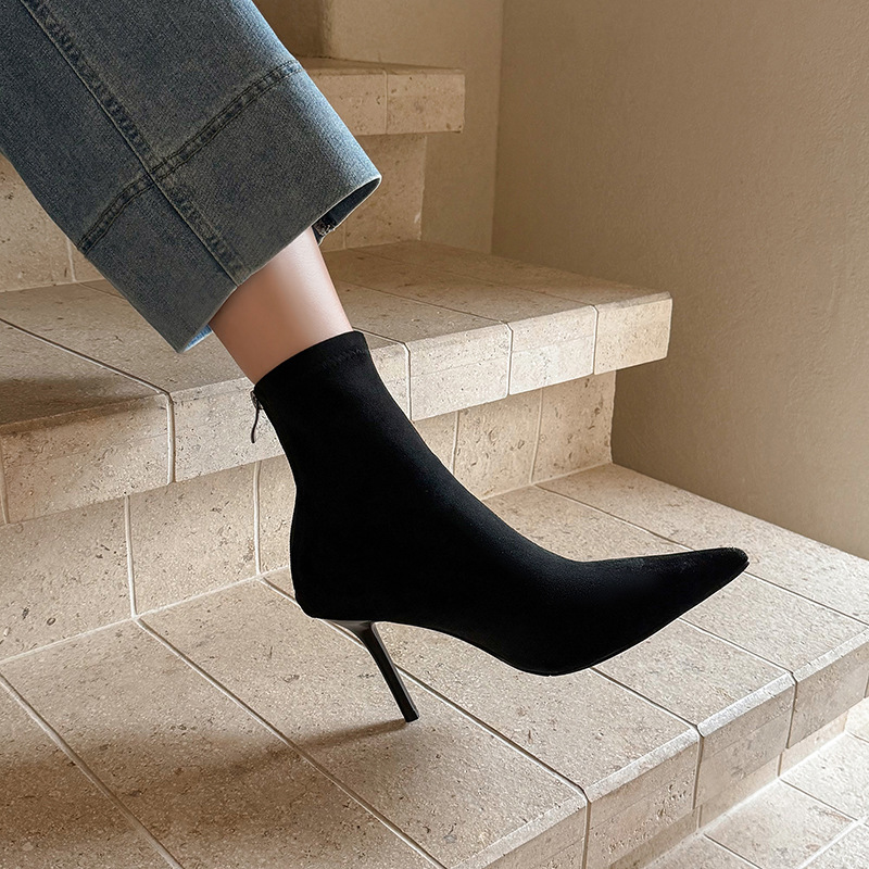 Boot nữ cổ cao qua gối gót nhọn cao 9cm chất liệu da lộn co giãn — Lớp lót đơn kaki ống ngắn, Lớp lót đơn màu đen ống ngắn, Lớp lót nhung đen ngắn, Lớp lót nhung kaki ngắn