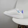 Laser tail