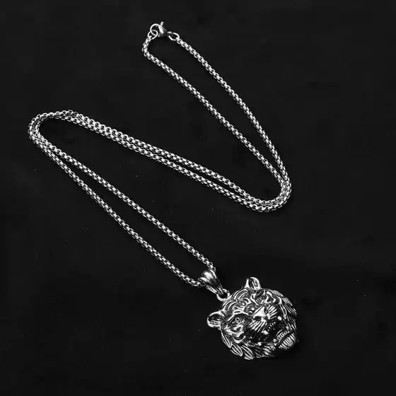 New Aggressive Tiger Head Necklace Trendy Men's Pendant Trendy Brand Hip-hop Cool Personality Simple All-match Vintage Pendant Accessories