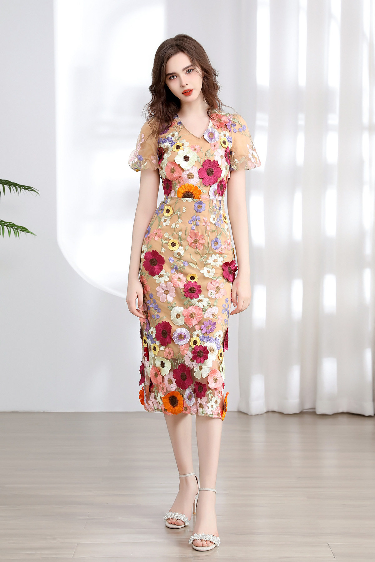 V Neck Short Sleeve Bodycon Lace Dress with 3D Floral Design Elegant Party Style Available for Wholesale