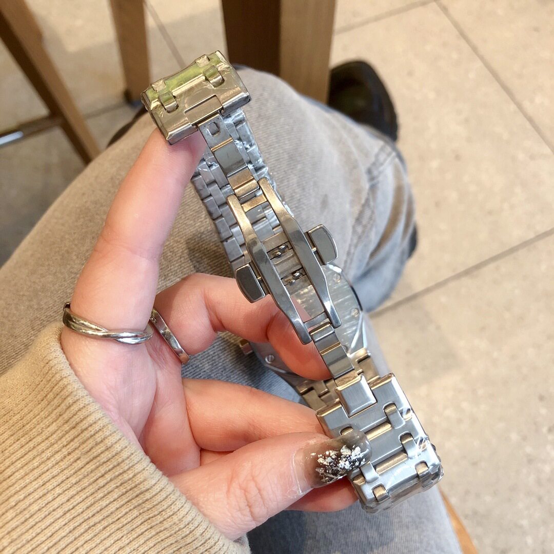 O1CN01uPOIeF1wO51El2hKx !!2217020636297 0 cib