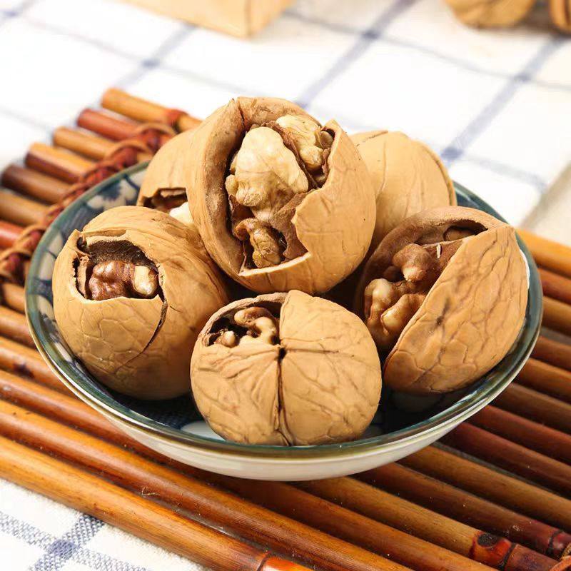 Roasted Walnuts in Stock, New Arrivals from Xinjiang, Thin-Skinned Paper-Skinned Walnuts, Specialty Snacks, Original Flavor, Dried