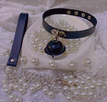 Sexy lingerie chain bell neck ring couple's boudoir role play leather collar smsexy binding neck ring