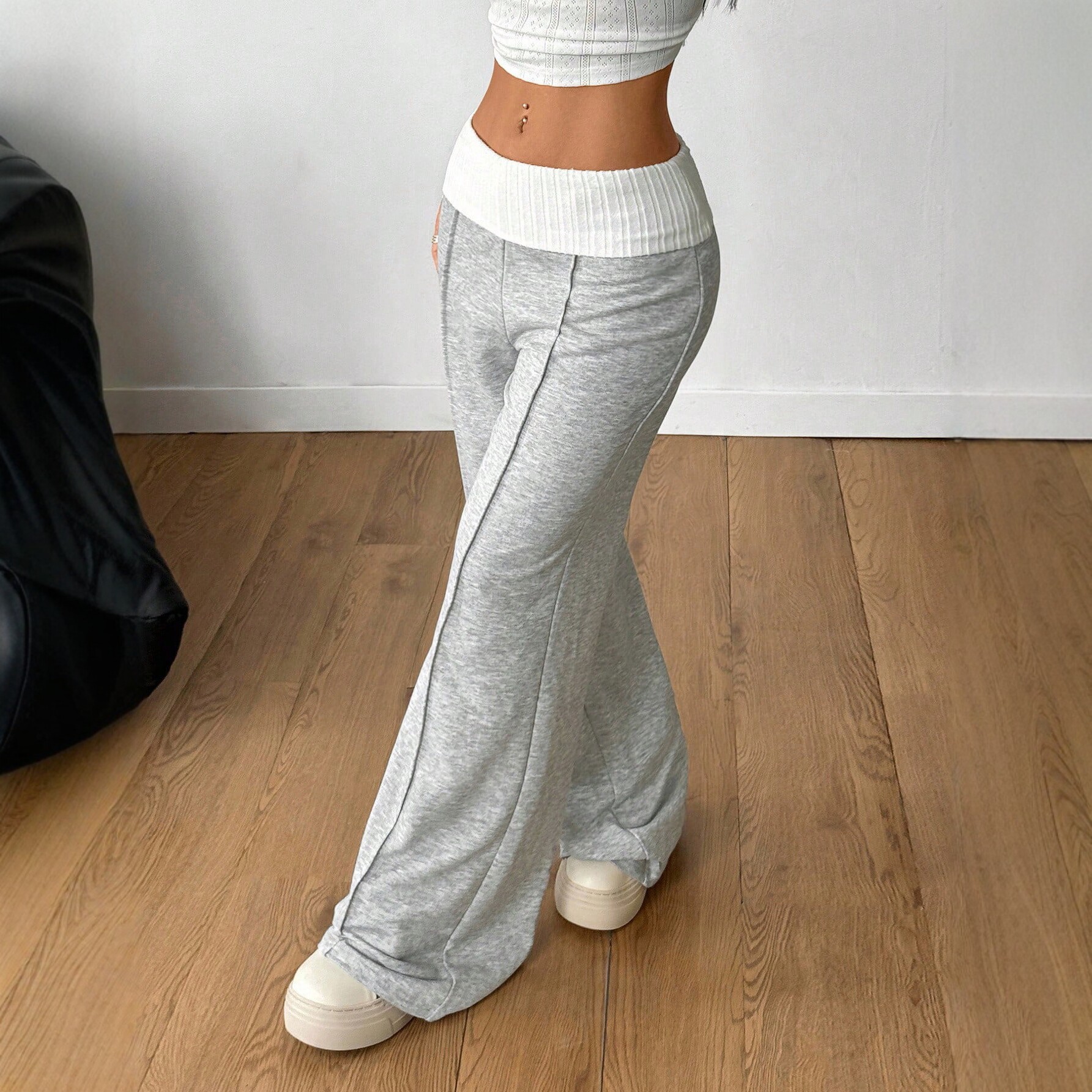 Womens Vintage Style Wide Leg Sweatpants Gray Floral Print High Waist Loose Fit Casual Autumn Winter Wear