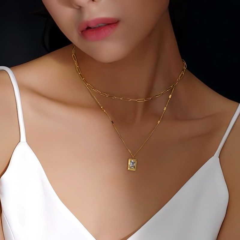 European and American fashion double-layer folded rectangular white shell stainless steel necklace women's niche high-end neck chain clavicle chain