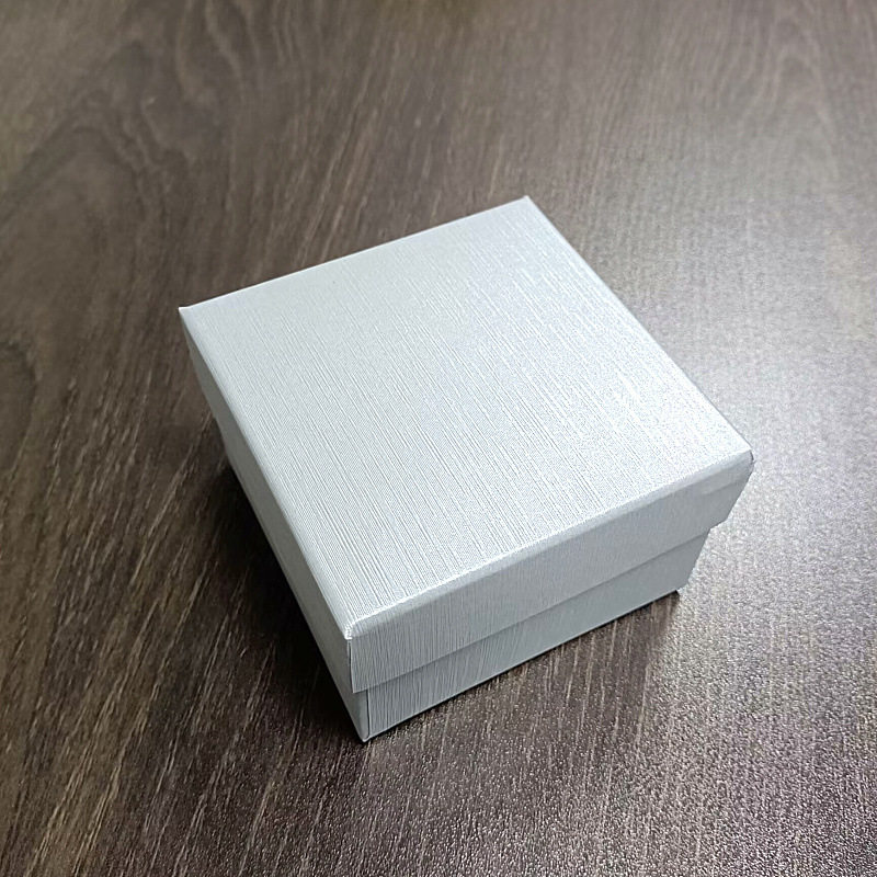 Imitation Leather Crocodile Pattern Special Paper Watch Box Heaven and Earth Cover Watch Storage Box Gift Bracelet Packaging with Logo Lettering