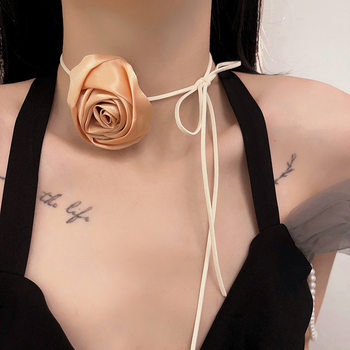 Niche Vintage Pure Desire Rose choker Handmade Collar Wrist Flower Silk Necklace Women's Sexy Waist Rope Strap