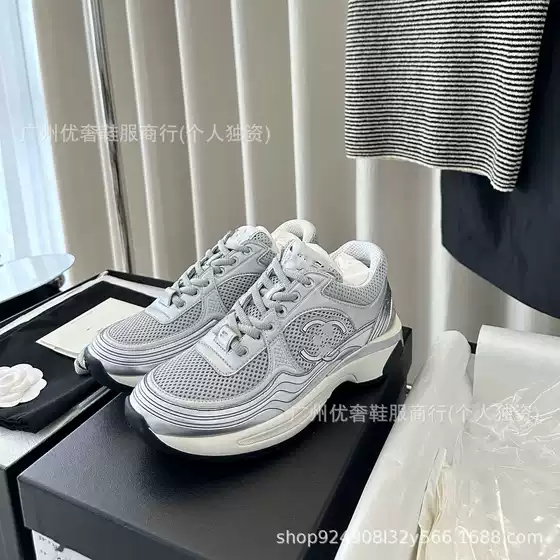 High-End Low-Top Silver Dad Shoes 2026 Spring Fashion Style Thick-Soled Height-Increasing Retro Sports Outdoor Women's Shoes