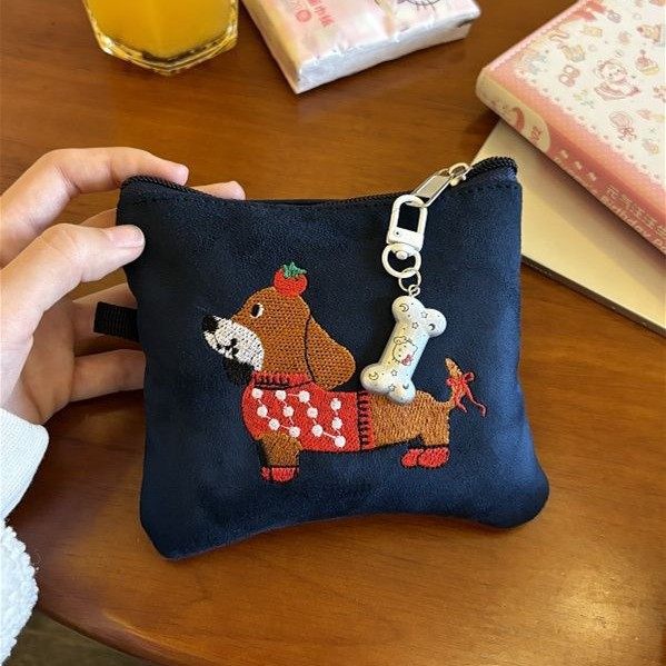 Dachshund Card Holder, Cute Suede Cosmetics Bag, Portable Carry-On Bag for Outings, Earphones, Lipstick, Auntie Towel Cosmetics Bag