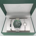 Three-piece set of green labor