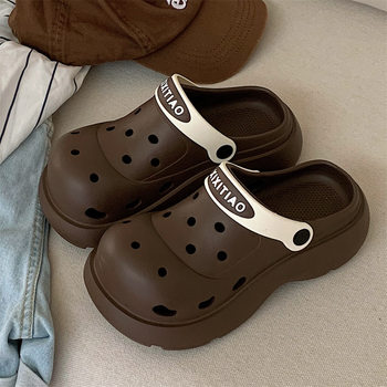 Parent-Child Outdoor Fashion Eva Soft-Soled Beach Shoes 2025 Summer New Casual Latte Color Trendy Cool Contrasting Color Clogs