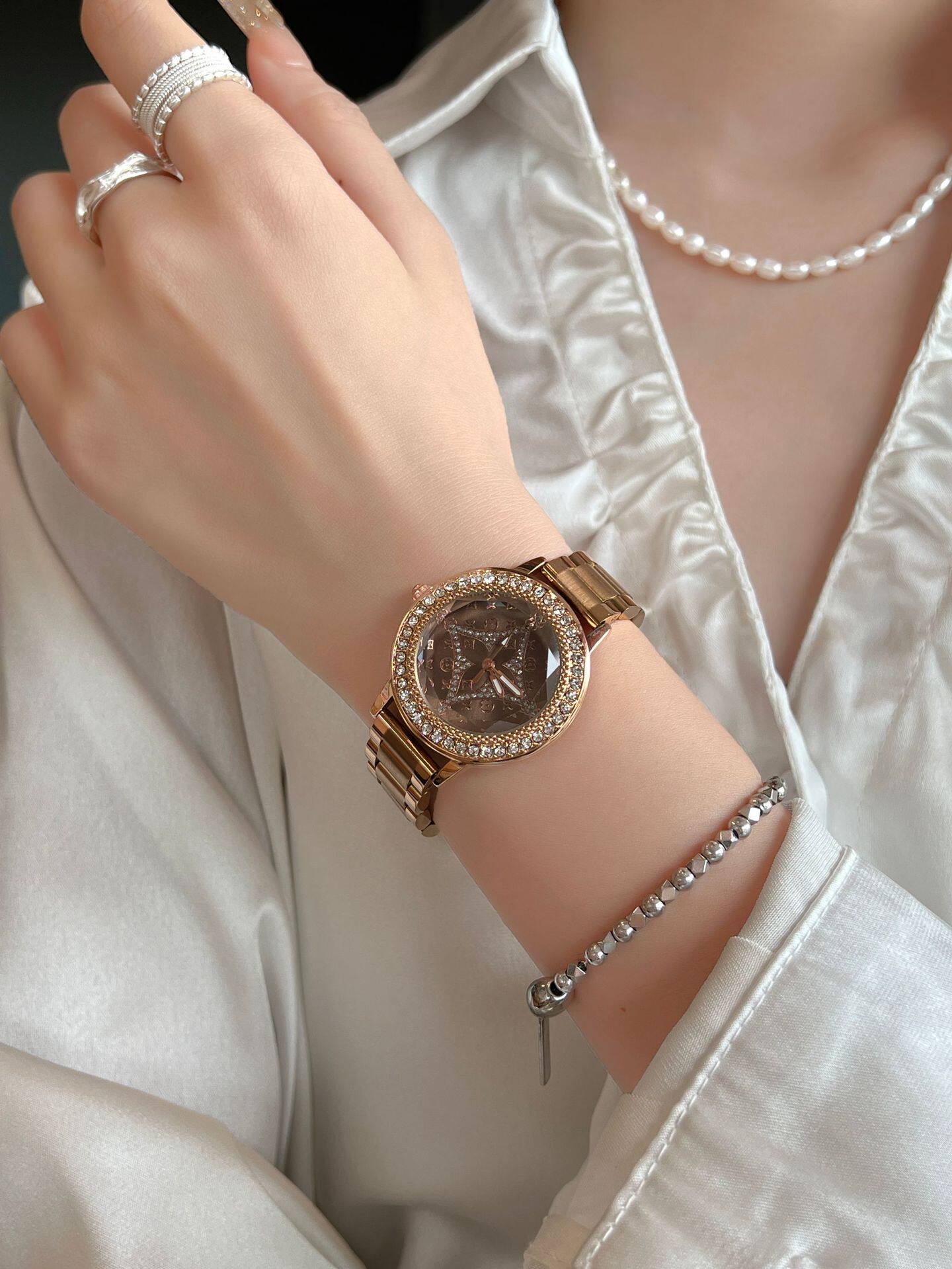 O1CN01ubnp1T1riAJP1iBXH !!2218159085664 0 cib