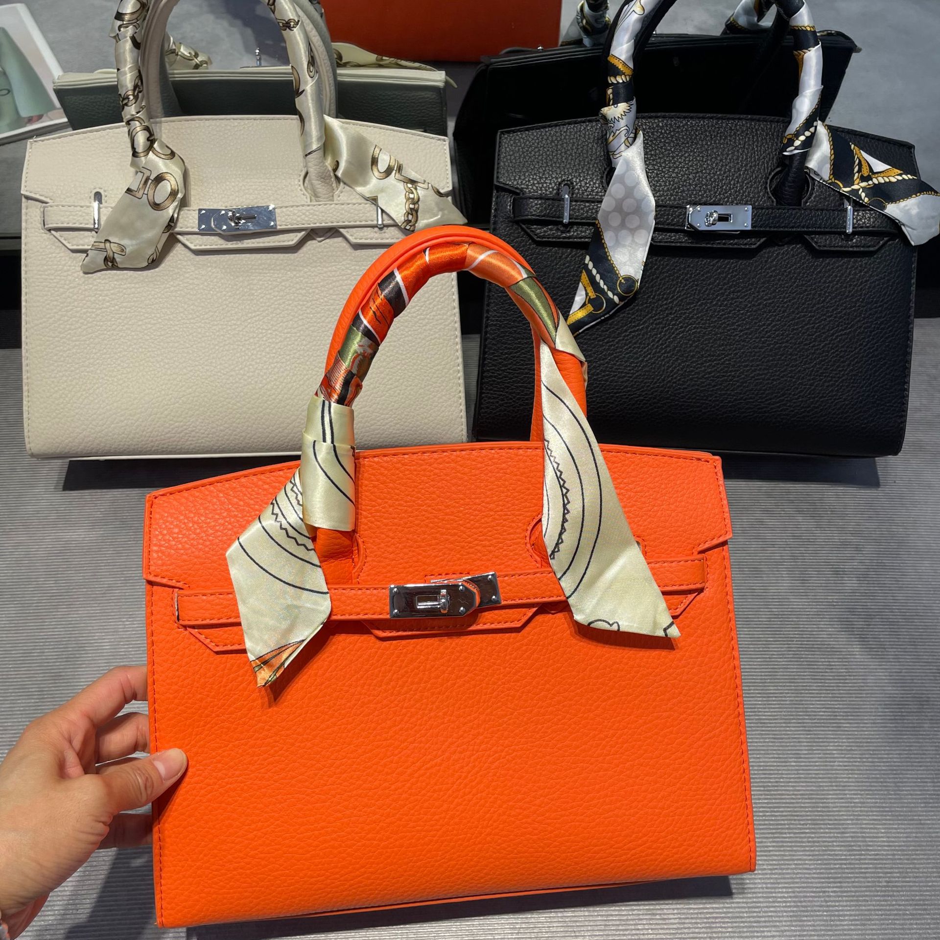 O1CN01ud8GOs1KRmtNdKnAc !!2214478481161 0 cib