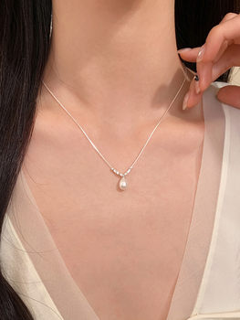S925 Sterling Silver Natural Freshwater Pearl Broken Silver Necklace Women's Accessible Luxury High-End Stacked Ins Niche Clavicle Chain