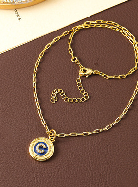 意大利WF家圆形纽扣字母吊坠简约项链女轻奢小众饰品级感锁骨链