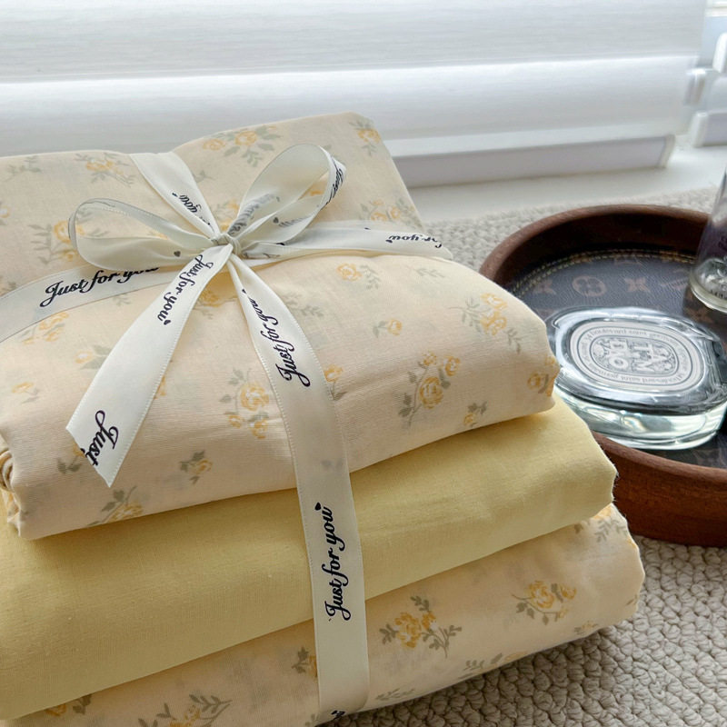 Class A maternal and infant grade antibacterial aerobic cotton double-layer yarn skin-friendly cotton small fresh printed sheets three or four-piece set