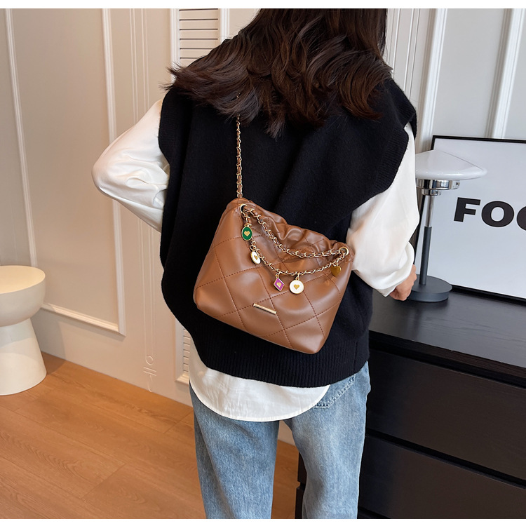 O1CN01un8HKe231p2kElqId !!2217602547196 0 cib