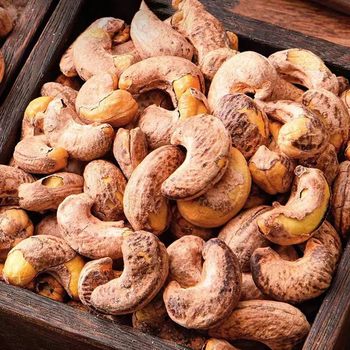 Large Pieces of Purple-Skinned Cashews, Bulk 500g, Original Salt-Baked Cashew Snacks, Support Dropshipping and Wholesale Nuts
