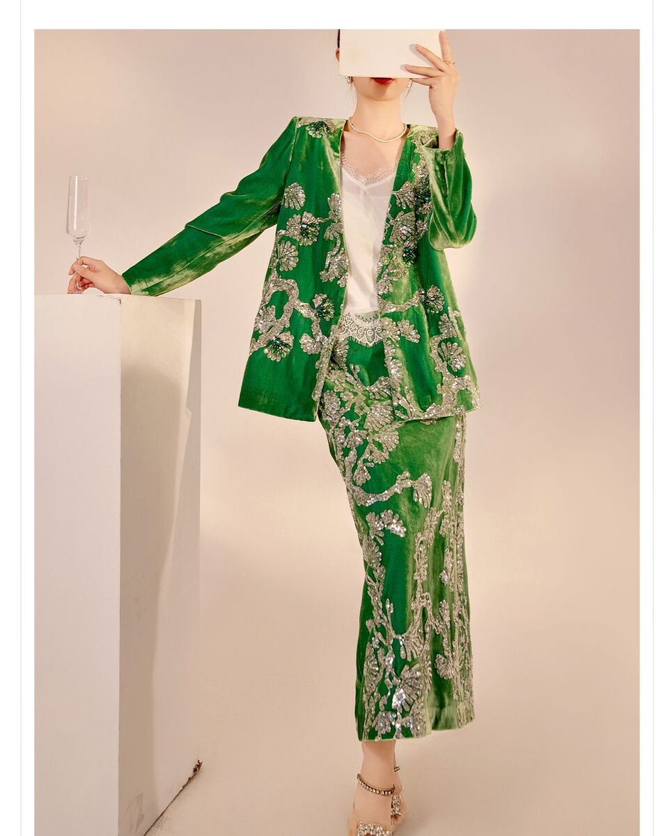Bộ áo khoác cardigan và chân váy nữ thêu đính hạt lụa tơ tằm cao cấp — Váy (giao hàng trong 7 ngày), Váy (giao hàng trong ngày), Áo khoác (giao hàng trong 7 ngày)