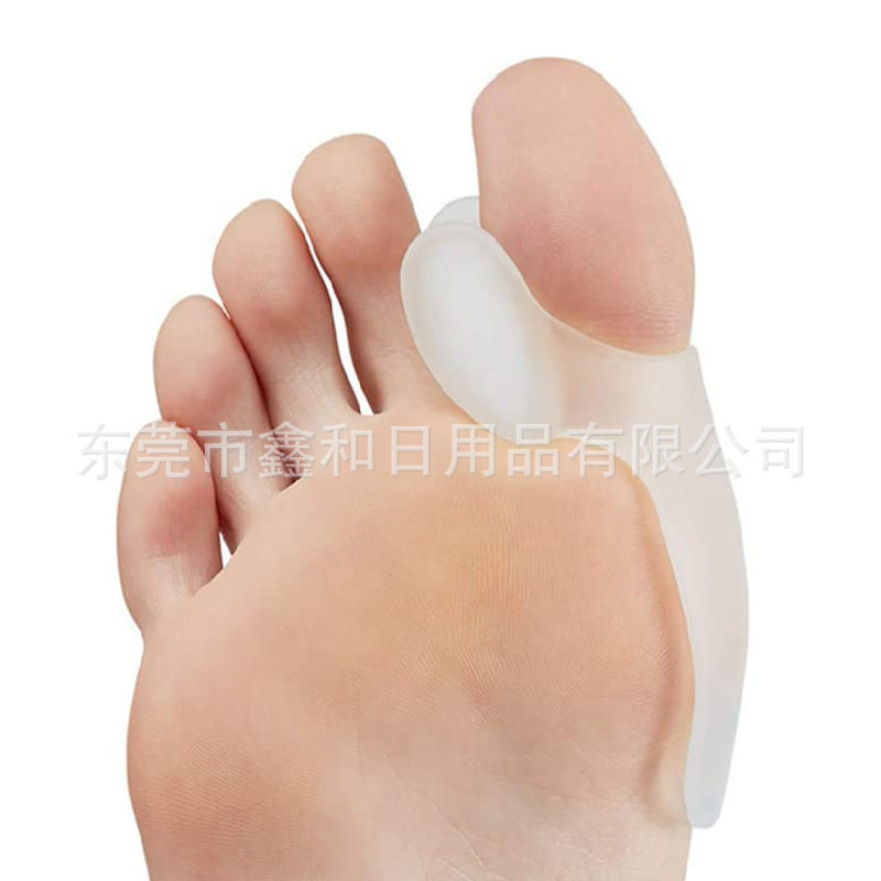 Toe valgus straightener toe set day and night available wearable shoes men and women separator silicone straightening set Wholesale