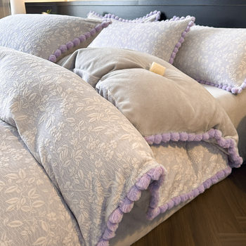 French-Style Carved Milk Velvet Thickened Four-Piece Bedding Set for Winter, Distressed Floral Flannel Bed Sheet and Duvet Cover, Three-Piece Dormitory Set