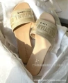 Champagne gold flat bottom