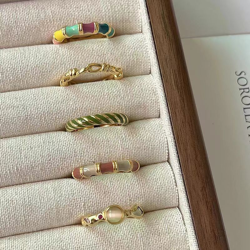 Dopamine Ring for Women, Unique Design with a High-End Feel, 2026 New Popular Model, Decorative Enamel Rainbow Index Finger Ring