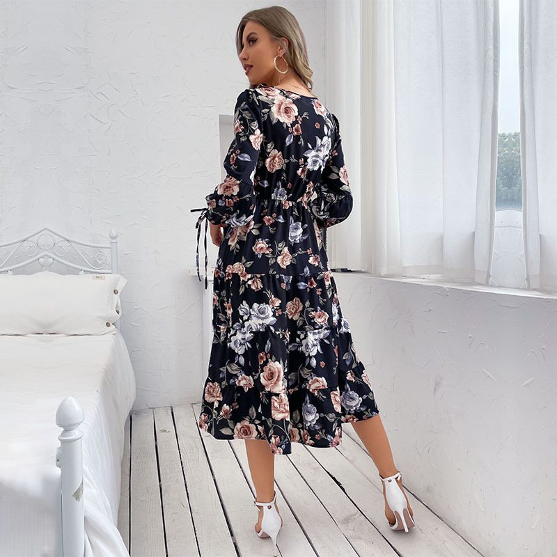 Vintage Floral Long Sleeve Dress Elegant Design Comfortable Fabric Perfect for Spring and Summer Wholesale Available