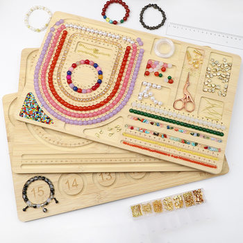 Wooden Simple Beaded Board Bracelet Pearl Design Plate Ornaments Display Jewelry Display Stand Creative Shooting Props