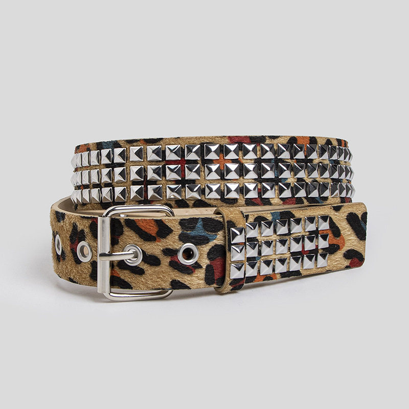 ヒョウ柄3列リベットカラー