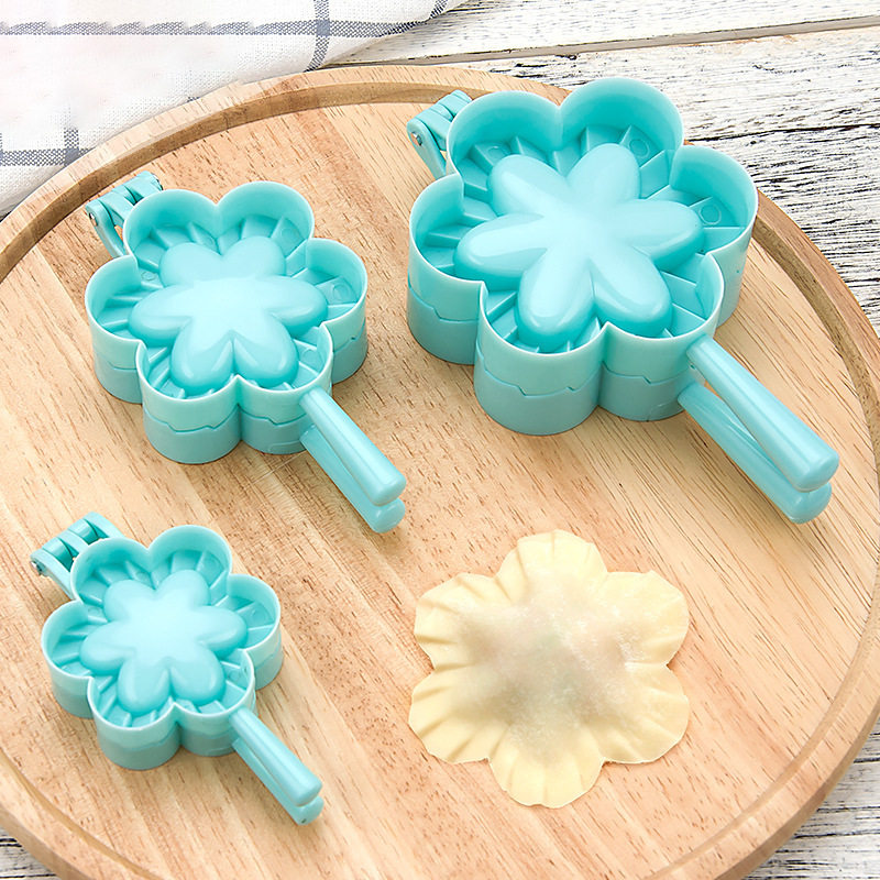 Spot Plastic Heart-Shaped Plastic Dumpling Mold Huaxing Dumpling Making Utensils Home Kitchen DIY Dumpling Making Machine