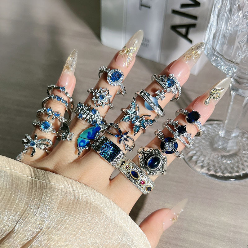 Light Luxury Niche Retro Sapphire Blue Zircon Open Ring for Women, Minimalist Style, Unique High-End Feel, Simple and Fashionable Index Finger Ring