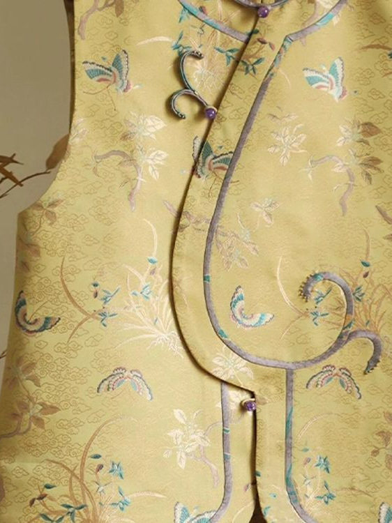 2025 Early Spring Top New Chinese Style National Style High-end Super Good-looking Niche Chic Design Yellow Vest for Women