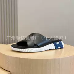 European Station New Men's 2025 Summer Cross Non-slip Trendy Sandals Genuine Leather Slip-on Slippers Men's Outer Wear