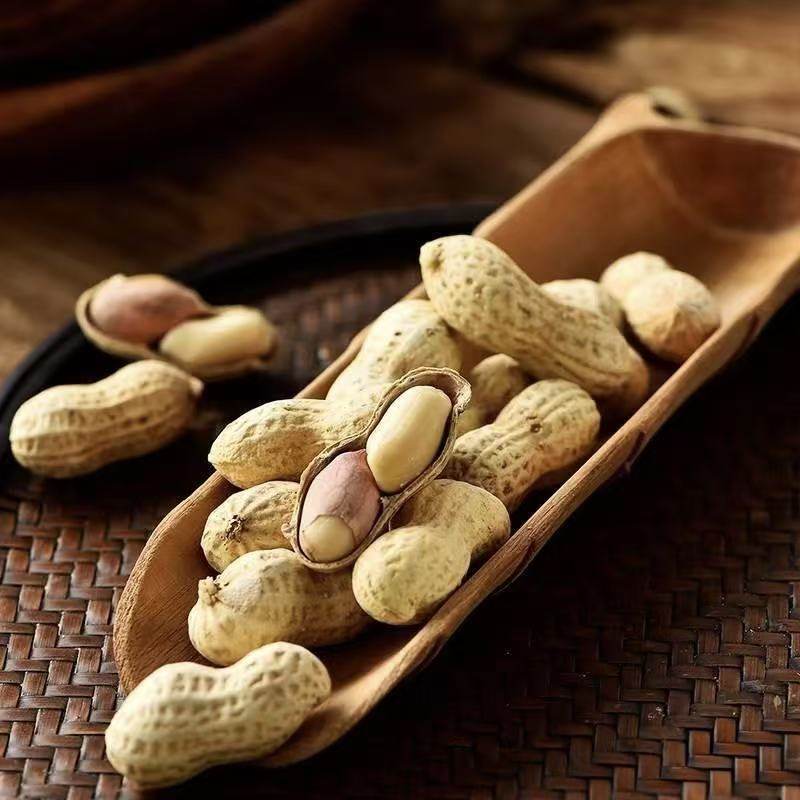 Garlic-Flavored Peanuts 2.5kg Per Bag, Wholesale from the Manufacturer, New Stock, Crispy Peanuts, Fragrant and Crunchy Roasted Peanuts, Large Peanuts, Leisure Snack