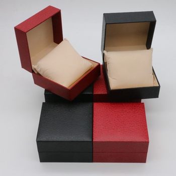 Ready-Made Watch Box Flip Cover Pebbled Watch Storage Box Single Bracelet Display Packaging High-End Watch Box