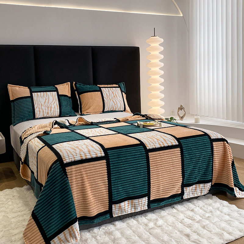 2024 New Printed Geometric Square Blanket Milk Fleece Blanket Casual Office Thin Blanket Cross-border Foreign Trade