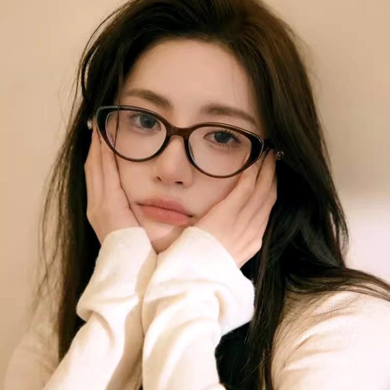 Hot Girl Fashionable Cat's Eye Black Frame Myopia Glasses Women's Anti-Blue Light Flat Glasses