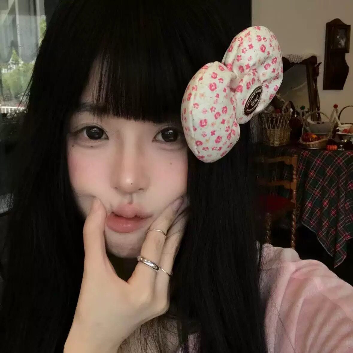 粉色碎花春夏氛围蝴蝶结发夹高颜值百搭少女边夹大蝴蝶结发饰