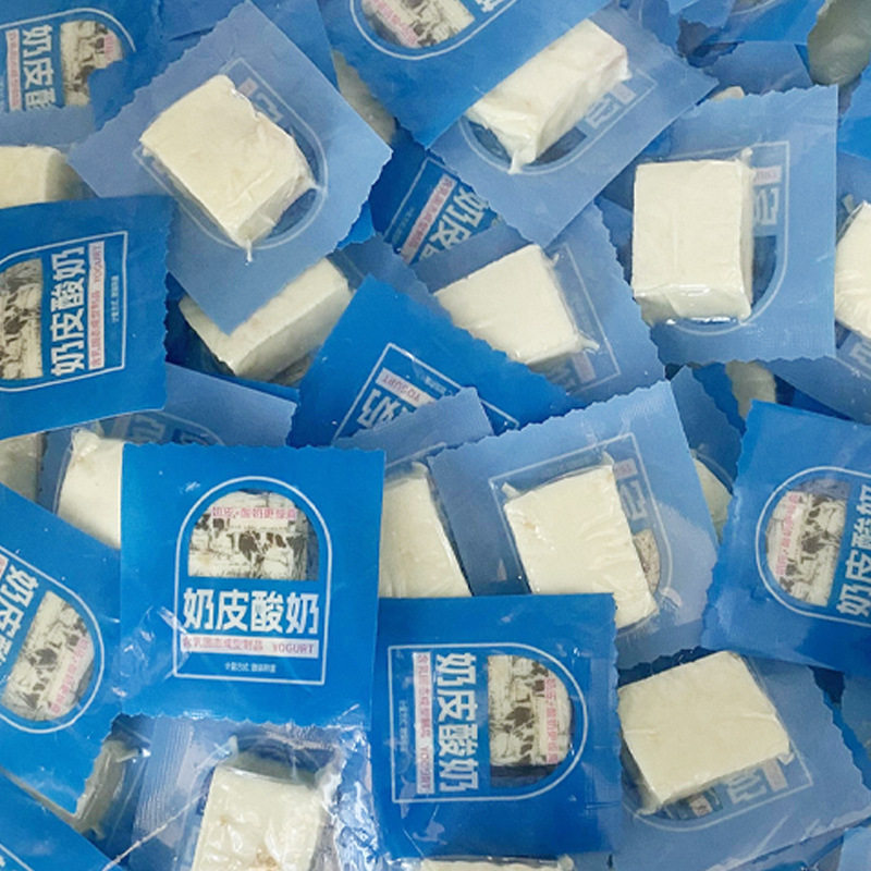 Yogurt from Inner Mongolia, Cheese Cold Brew Yogurt, Crispy Yogurt with Thick-Cut Cheese, Inner Mongolia Specialty
