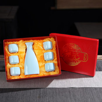 One pot of six-cup wine dispenser gift box winery free gift ceramic wine maker LOGO wine set white wine glass hot wine pot